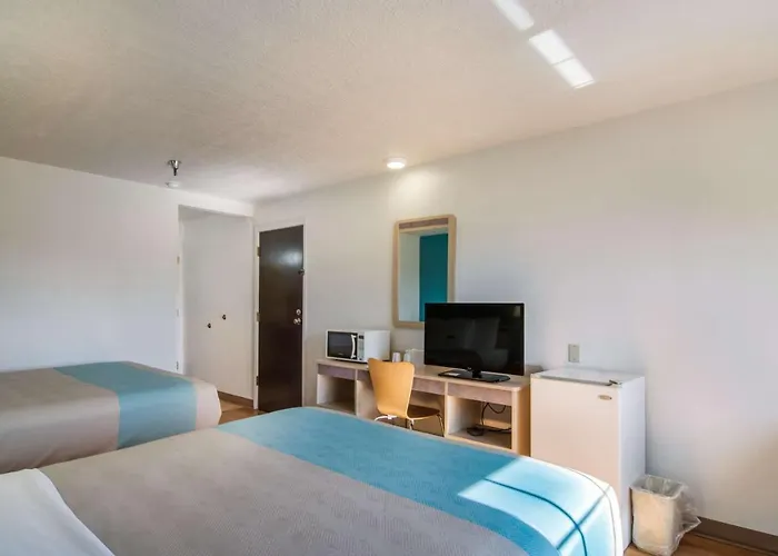Motel 6-The Dalles, Or