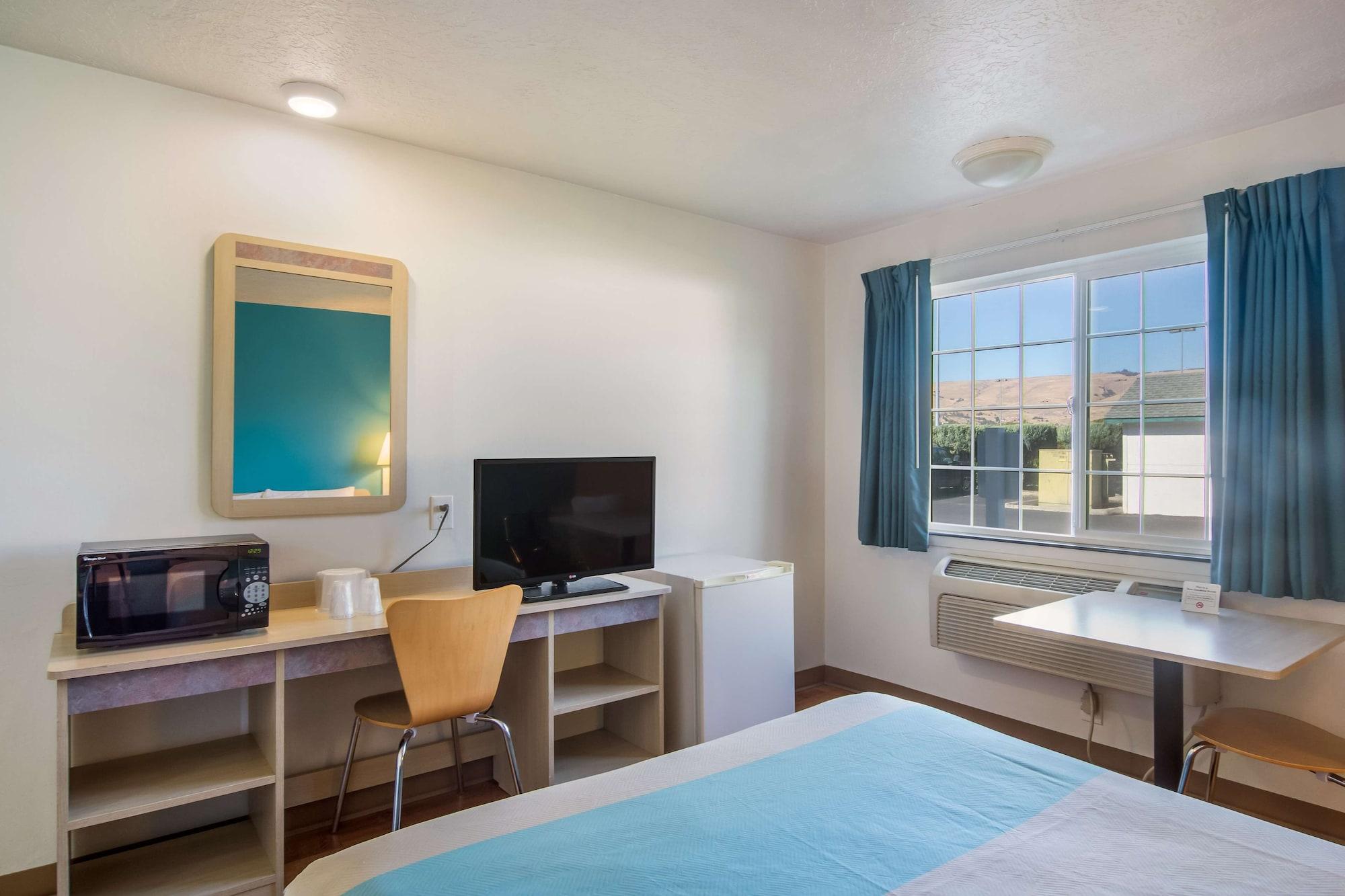 6-the Dalles, Or Hotel 4*