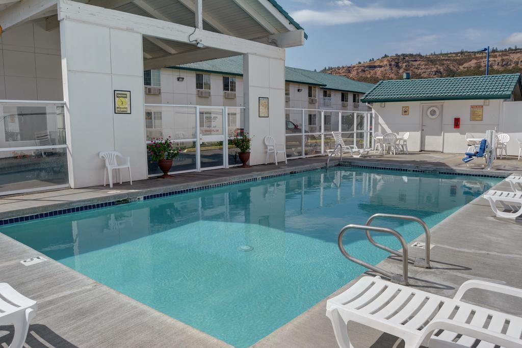 6-the Dalles, Or Hotel